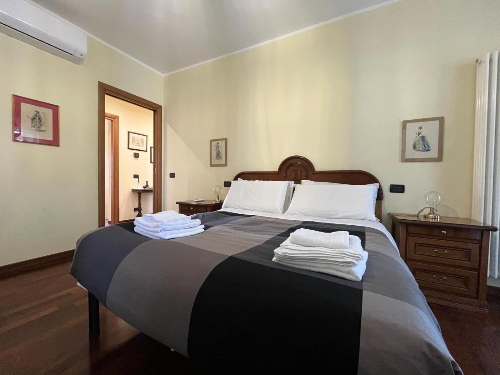 Apartment Appia Nuova Lucrezia *