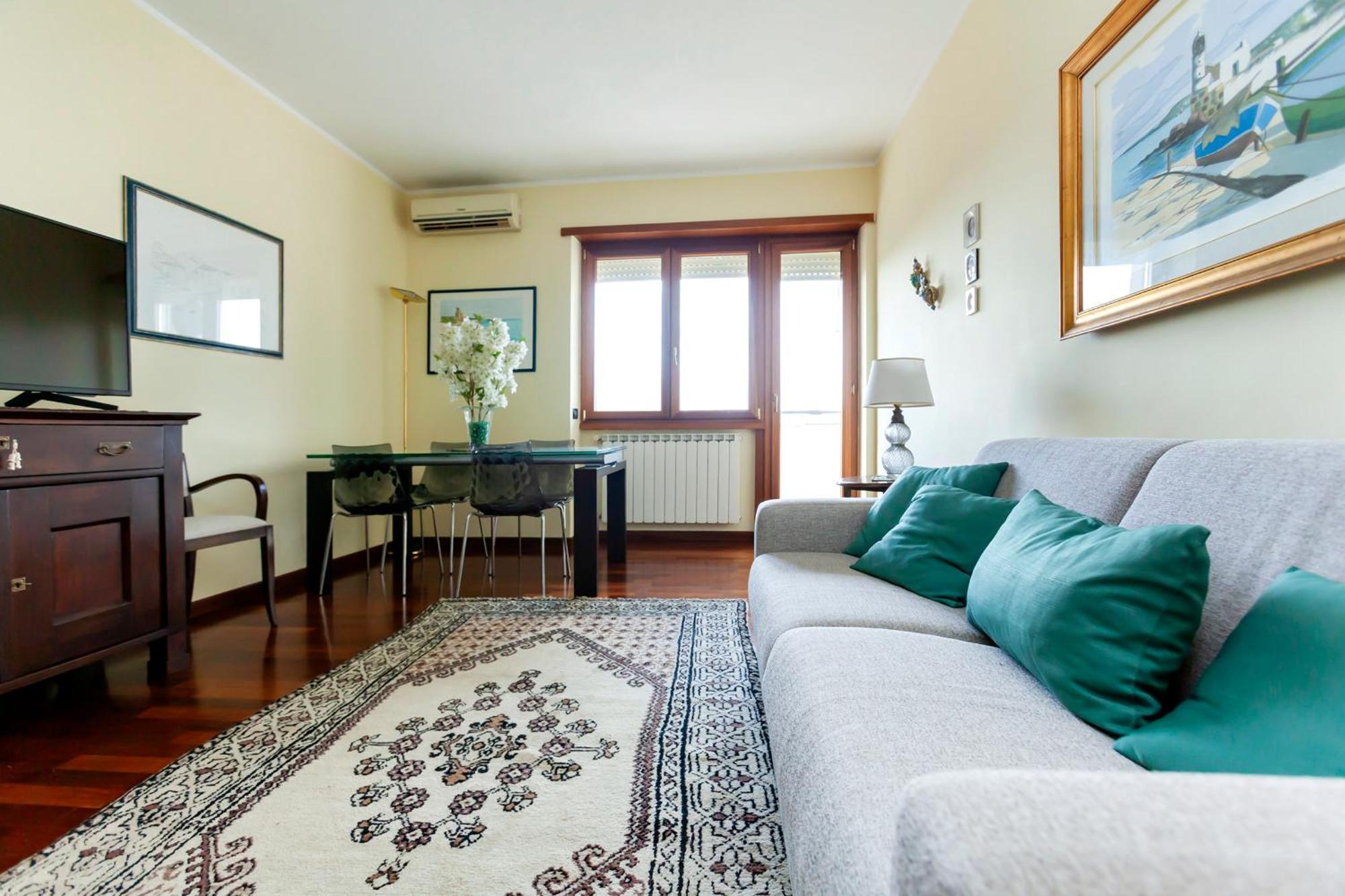 Apartment Appia Nuova Lucrezia